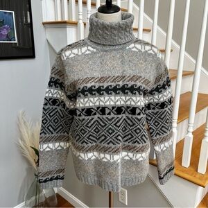 Newton Trading Co. Women’s Large Turtleneck Sweater Lambswool Gray Vintage